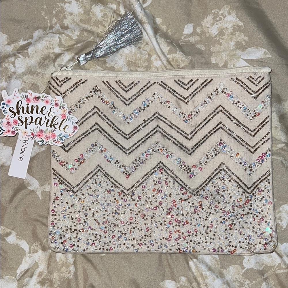 Nope-e-Noire Sequin Chevron Clutch with Tassel NWT
